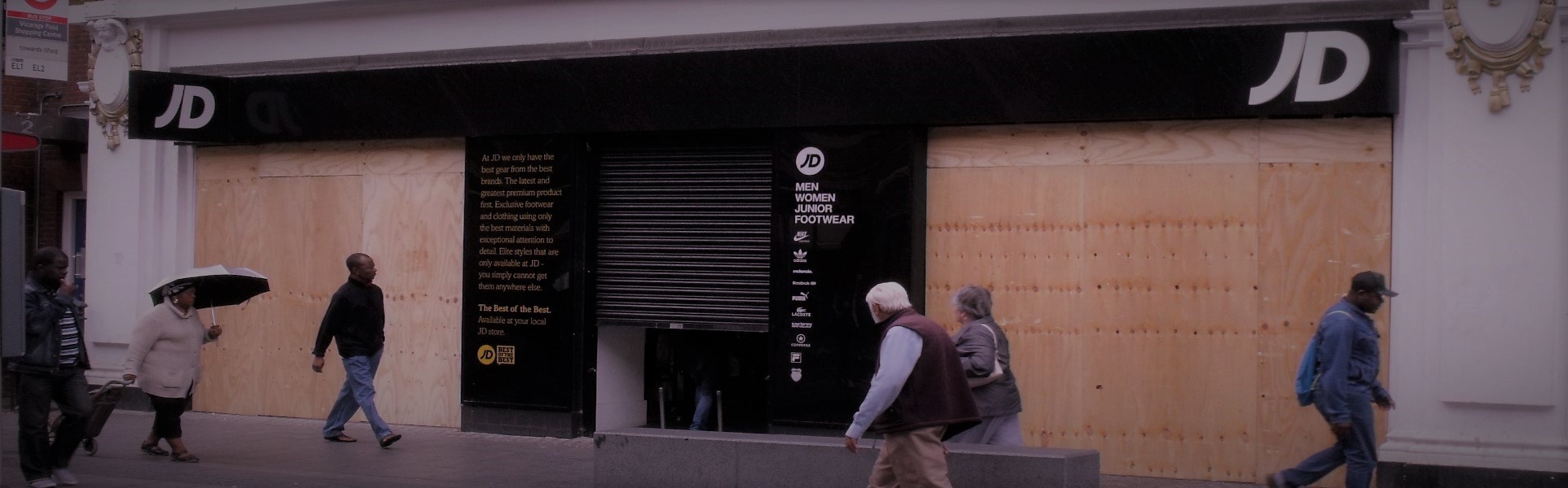 Slider, Glaziers in Clapton, E5